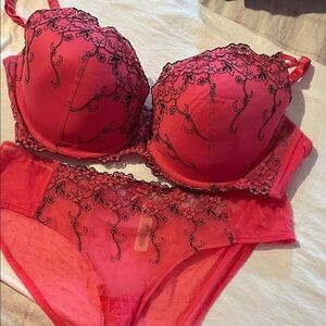 Ambrielle Pink and Black Lace Bra Set